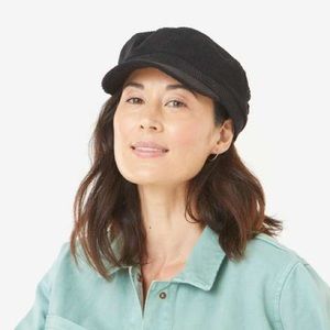 Kenzie Black Corduroy newsboy cap